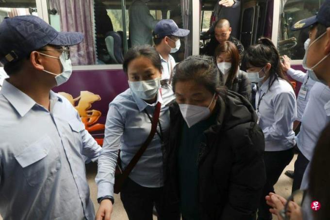 金厦海域翻船案中国大陆家属认尸 生还者遣返