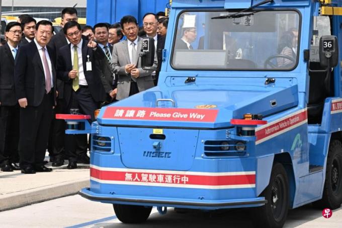 原中国外长助理农融获任命为港澳办副主任