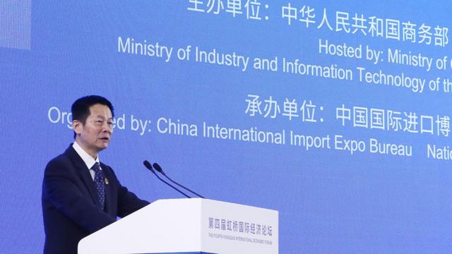 吴清在证监会任职多年,后任上海任副书记,经历了疫情,然后再回来执掌证监会。