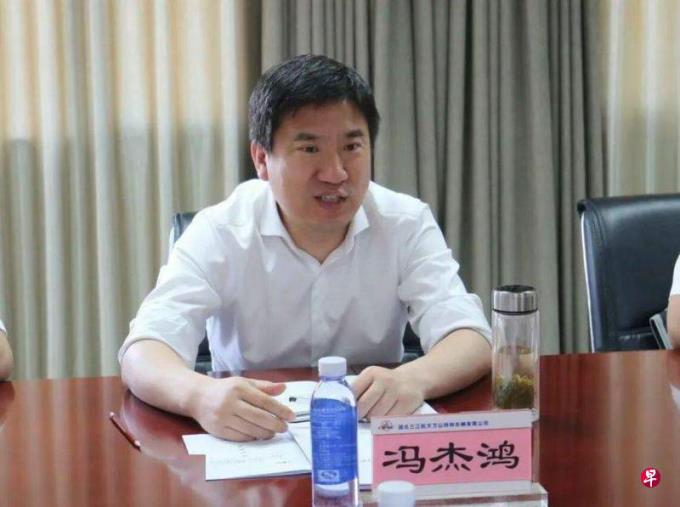 中国火箭专家冯杰鸿辞去全国人大代表职务