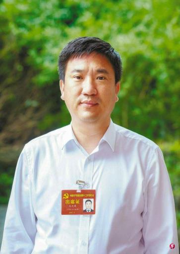 中国火箭专家冯杰鸿辞去全国人大代表职务