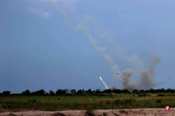 美菲“肩并肩”联合军演 近40年来将首次在菲领海外举行