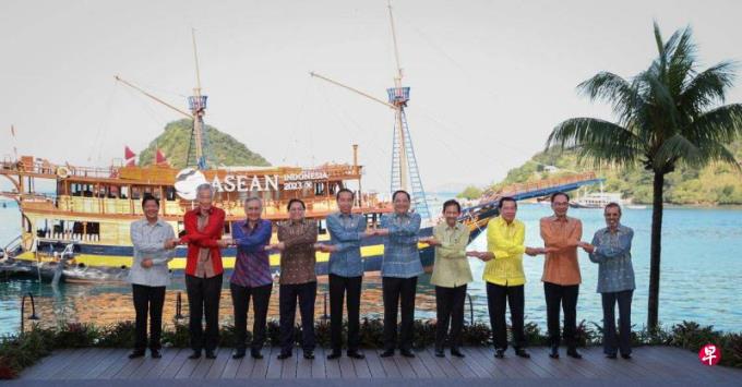 马国特稿:不在中美间选边 支持巴勒斯坦 马国首相安华力争国际角色须过“安内”关