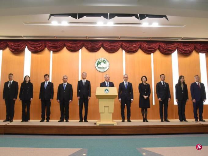 澳门新领导班子亮相  岑浩辉:官员皆爱国爱澳