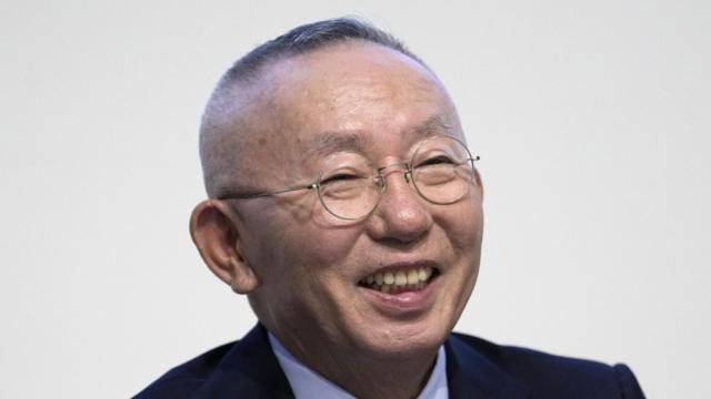 迅销公司董事长兼执行长柳井正