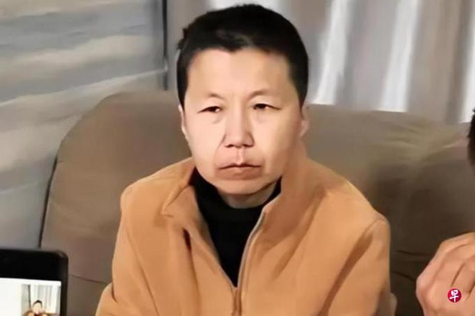 下午察:“收留”精神病女硕士的黑与白