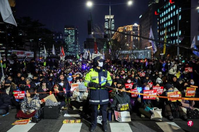 吴俊刚:民主和党争之害