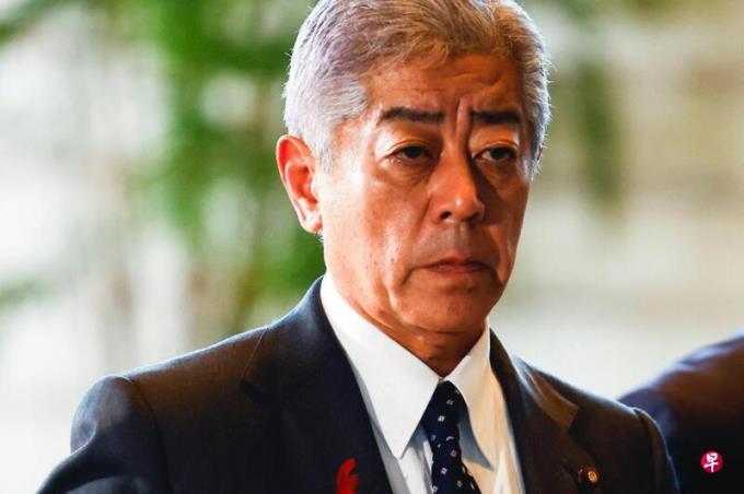 日本外长据报本月下旬访华 与中国外长王毅会面