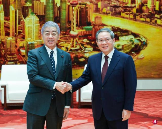 岩屋毅访华成果 中日同意王毅明年访日