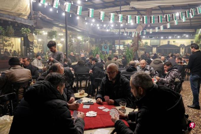 社论:叙利亚走上漫长重建之路