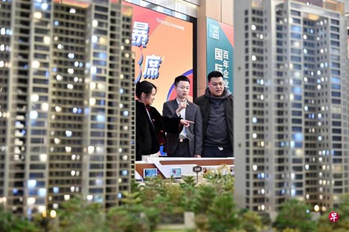 中国百强房企销售额12月止跌 专家:市场明确回稳须待“小阳春”