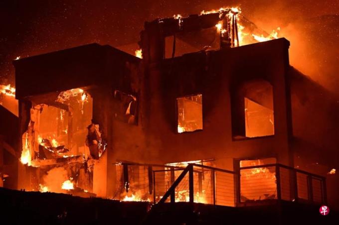 【图集】洛杉矶野火失控 好莱坞明星举家逃离