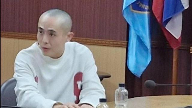 王星告诉泰国警方,和他一起被困在同一地点的有大约50名中国公民。