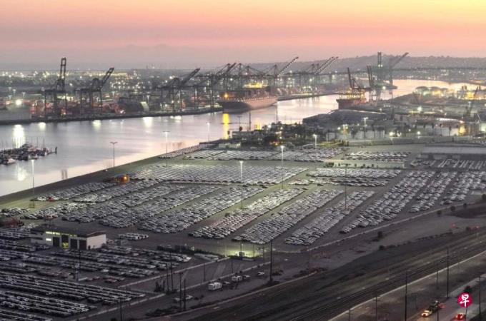 特朗普宣称将设“对外税务局” 专门负责收取关税