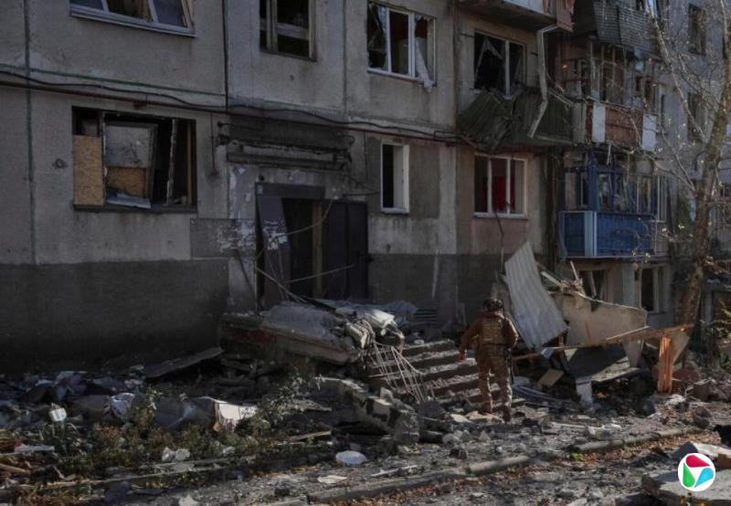 俄国防部:加紧包围乌东两战略城市乌克兰军队