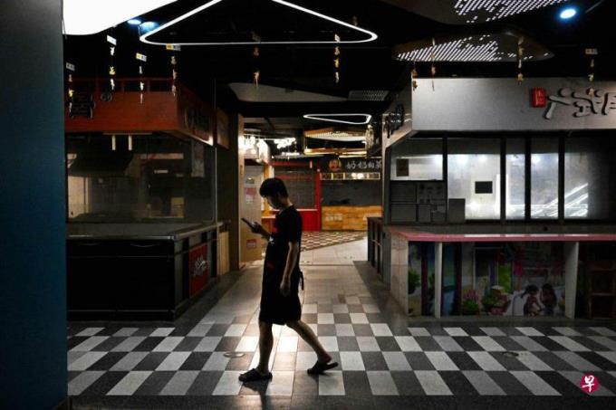 摩根大通等投行下调中国经济增长预测 料5%目标无法实现