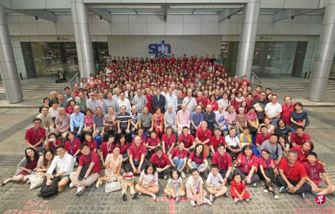 社论:早报百尺竿头更经风雨