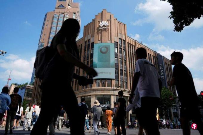 美国正式对华为手机芯片展开调查