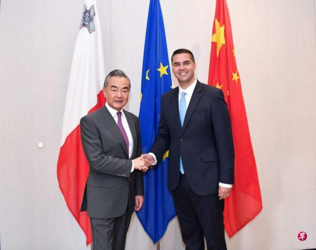 电动车贸易摩擦升级 王毅:中欧应坚定摒弃保护主义