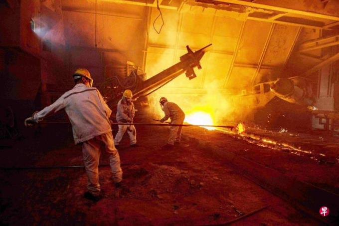 中国制造业景气时隔半年重返扩张区间