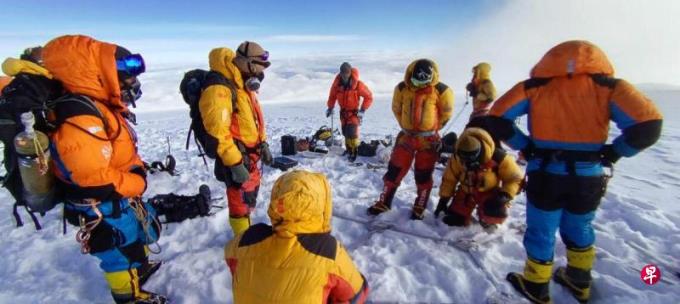 中国布设巅峰气象观测网 追踪青藏高原气候脉动