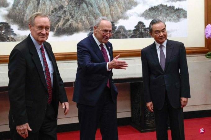 美参院多数党领袖与王毅会面 吁中国支持以色列