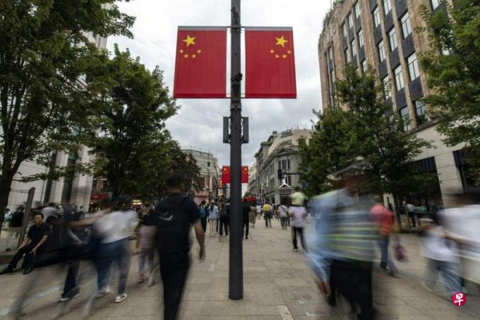 美国银行调查:中国消费者难以摆脱低迷信心