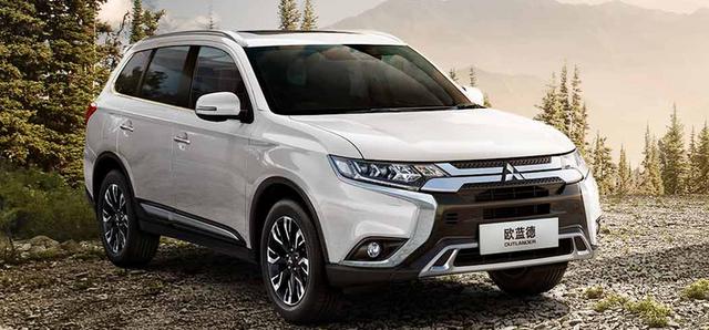 广汽三菱2016年推出的欧蓝德车款获得消费者的青睐,让公司迎来两年的高光时刻。单看销量构成,欧蓝德占广汽三菱总销量的九成之多。(互联网)