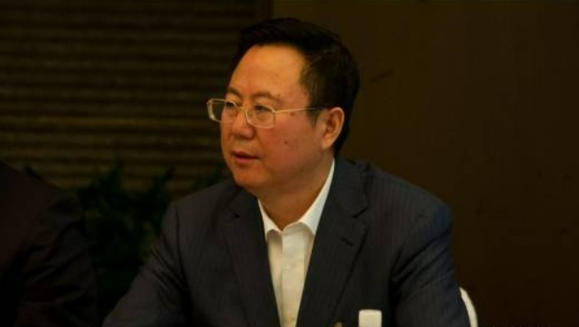 当过市长、市委书记,提前退休的他,被查