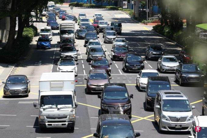 冯嘉年:趁早想象无车的未来