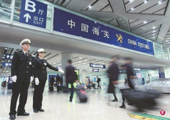 中国下月起对欧亚六国试行单向免签证一年