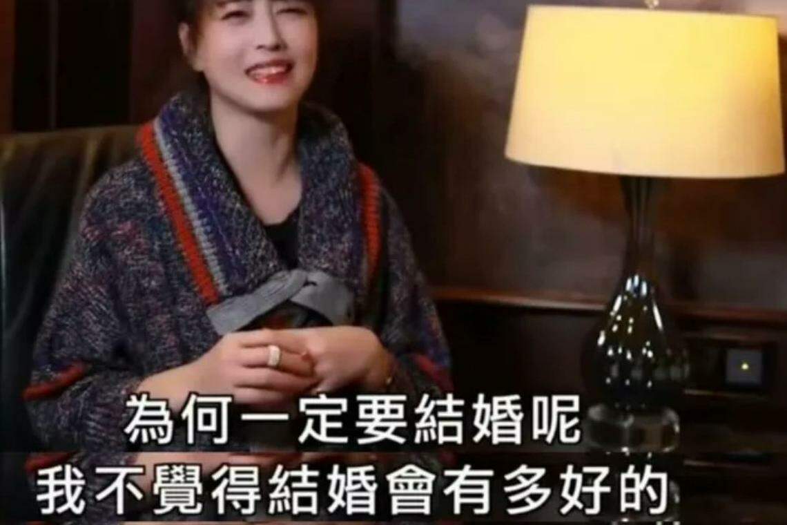 周海媚多次在采访中称自己并不想结婚。(互联网)