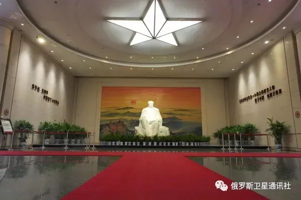 毛泽东诞辰130周年,中国多地深切缅怀