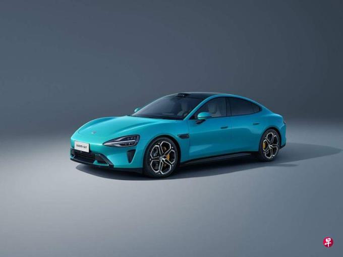 小米发布首款电动汽车SU7