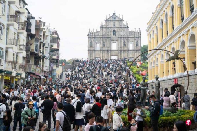 澳门赌收逆势上扬 12月同比大涨433%