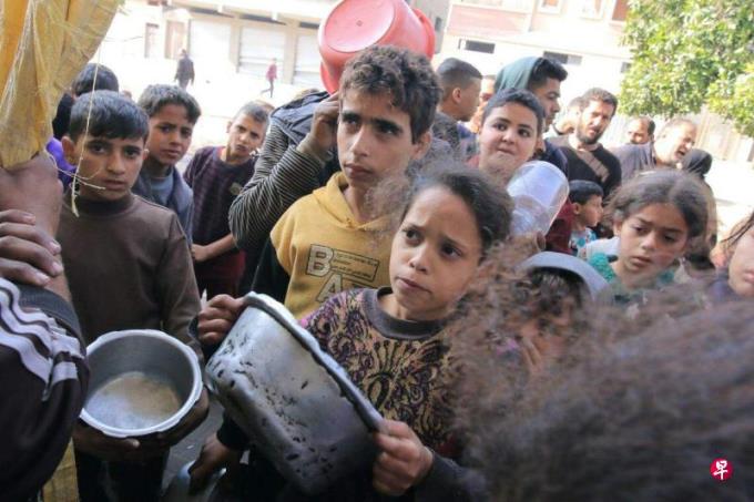 联合国官员:冲突导致85%加沙人口流离失所