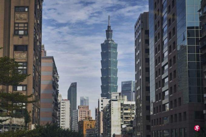 台选前之夜蓝绿板桥造势 白营凯道冲刺