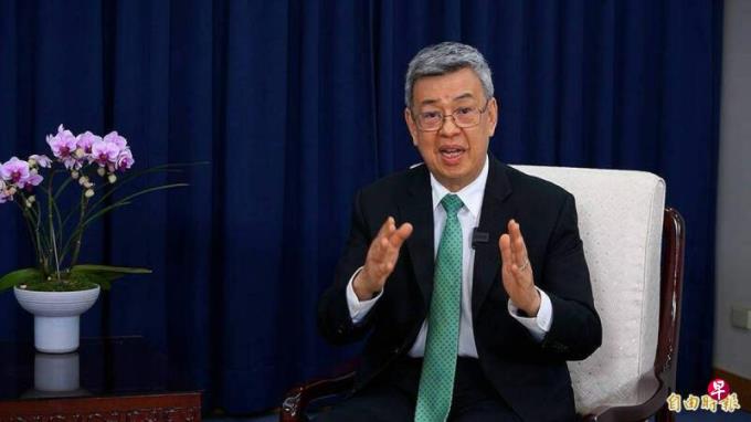 台行政院长陈建仁请辞获慰留