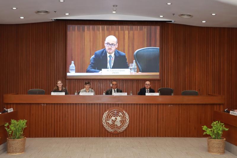 联合国毒品和犯罪问题办公室(UNODC)反洗钱兼反恐融资顾问菲奥罗尼2023年3月在泰国参与一场对话会,与澳洲、泰国、老挝、柬埔寨和越南的政府机构代表,讨论跨国有组织犯罪和洗钱对博彩业的影响。(受访者提供)