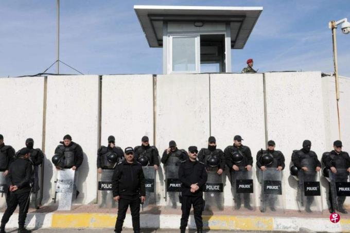 伊朗持续向邻国发射导弹 巴基斯坦境内遇袭