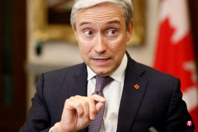 加拿大点名中俄伊朗百多个机构或构成国安威胁