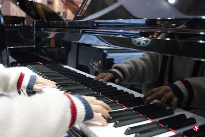 下午察:中国中产家庭的钢琴梦,碎了