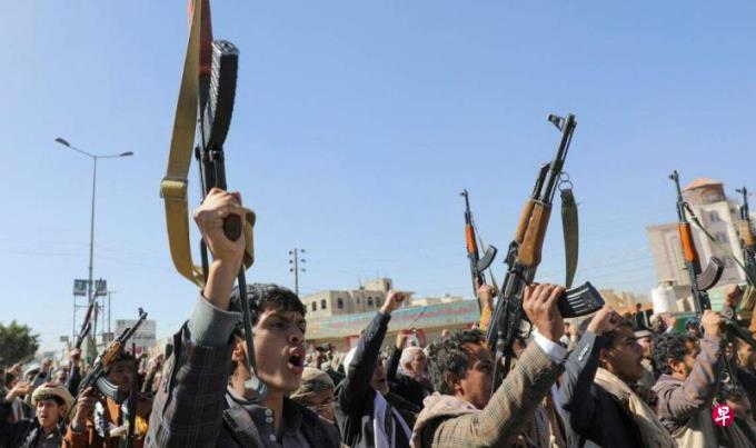 吴凯时:护航的美英与胡塞武装孰是孰非?