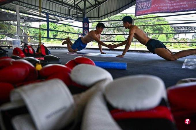 泰拳打下软实力基础 泰国推行泰拳特殊签证