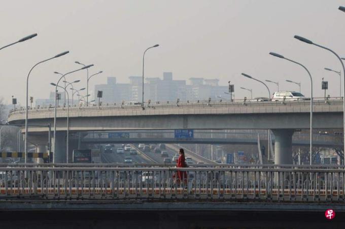 中国地方政府采取措施“过紧日子”
