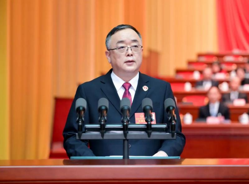 王麟当选四川省检察院检察长