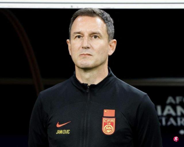 外媒:中国国足主帅扬科维奇已被解雇