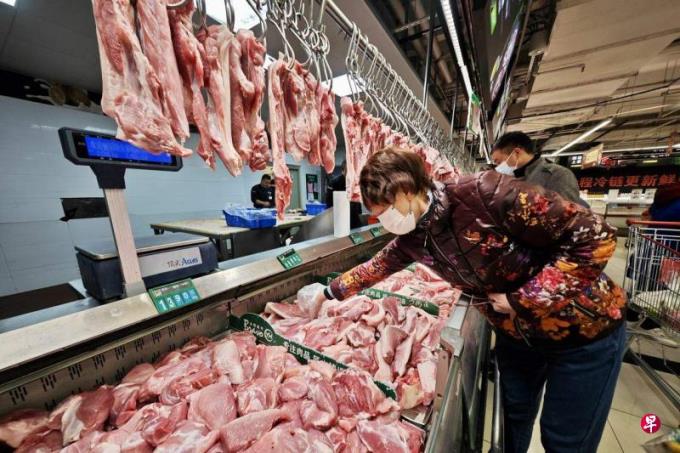 春节猪肉消费下降 引发通缩担忧