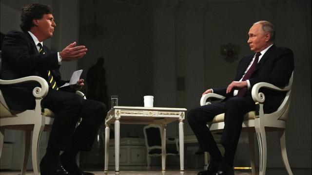 前主播塔克·卡尔森(Tucker Carlson)与普京的访谈长达两个多小时。