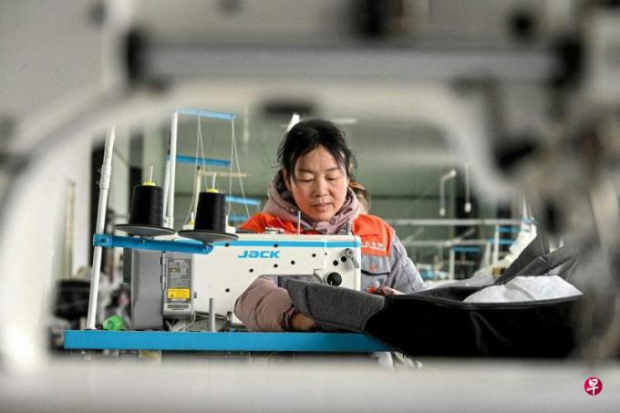 中国2月制造业PMI微降至49.1 连续五个月低于荣枯线